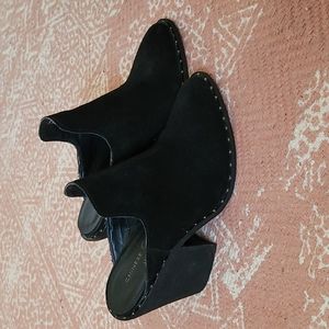 Chinese Laundry Springfield Mule Bootie